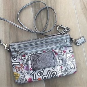 Coach poppy double zip silver crossbody/clutch